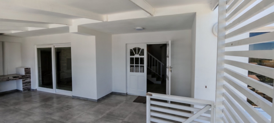 4 Bedroom Property for Sale in Old Place Western Cape